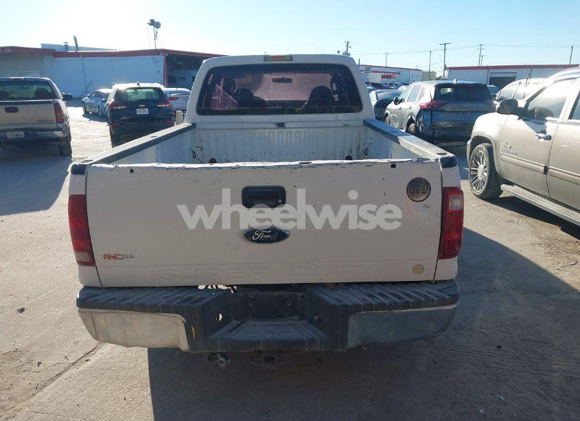 Photo 15 of 2010 Ford F-250 KING RANCH/LARIAT/XL/XLT (VIN 1FTSW2AR8AEB41371)