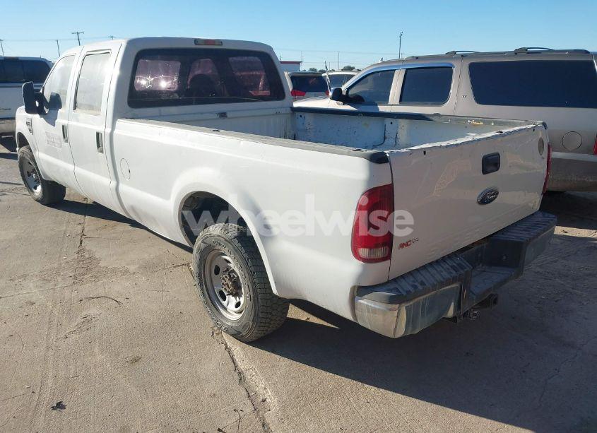 Photo 3 of 2010 Ford F-250 KING RANCH/LARIAT/XL/XLT (VIN 1FTSW2AR8AEB41371)