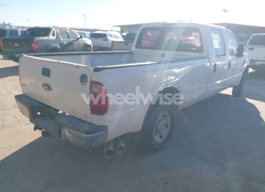 Photo 4 of 2010 Ford F-250 KING RANCH/LARIAT/XL/XLT (VIN 1FTSW2AR8AEB41371)