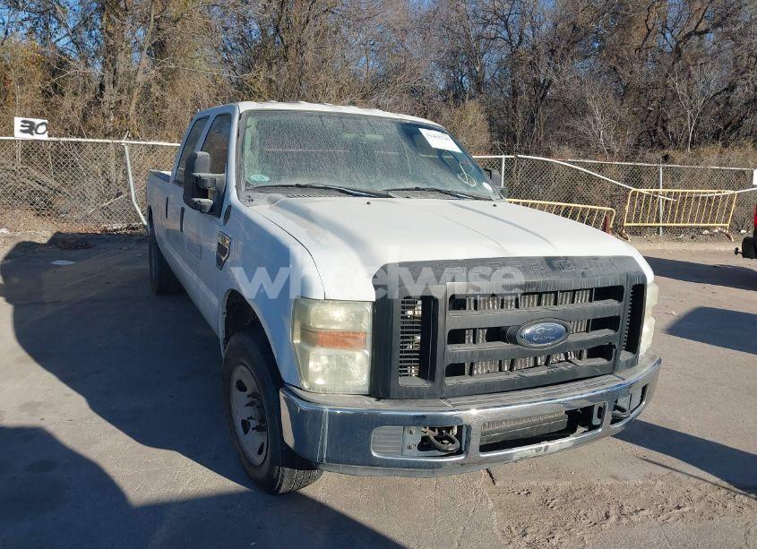 Photo 6 of 2010 Ford F-250 KING RANCH/LARIAT/XL/XLT (VIN 1FTSW2AR8AEB41371)