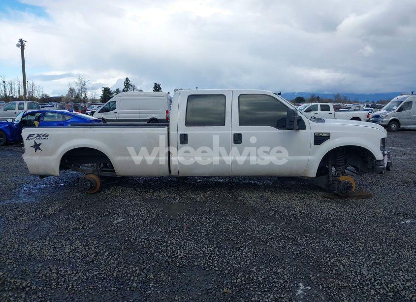 Photo 12 of 2010 Ford F-250 CABELA'S/HARLEY-DAVIDSON/KING RANCH/LARIAT/XL/XLT (VIN 1FTSW2BR1AEB38259)