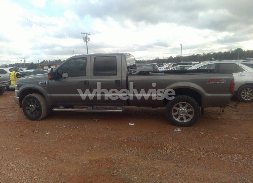 Photo 15 of 2010 Ford F-250 CABELA'S/HARLEY-DAVIDSON/KING RANCH/LARIAT/XL/XLT (VIN 1FTSW2BR2AEA61210)