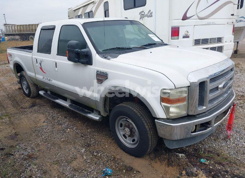 2010 Ford F-250 CABELA'S/HARLEY-DAVIDSON/KING RANCH/LARIAT/XL/XLT (VIN 1FTSW2BR5AEA13152) main photo