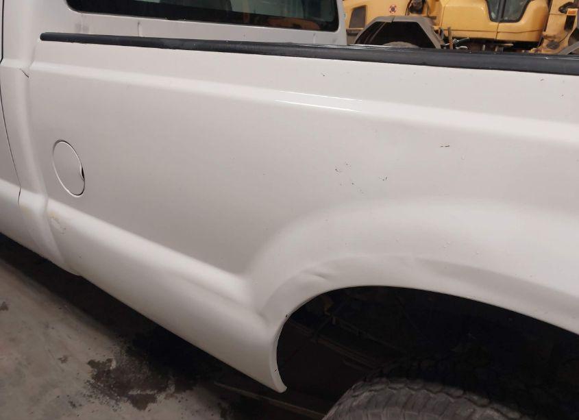 Photo 6 of 2010 Ford F-250 CABELA'S/HARLEY-DAVIDSON/KING RANCH/LARIAT/XL/XLT (VIN 1FTSW2BR7AEB26021)