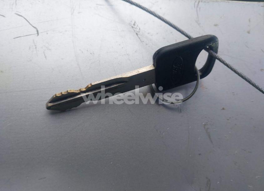 Photo 11 of 1999 Ford F-350 LARIAT/XL/XLT (VIN 1FTSW30F3XED77481)