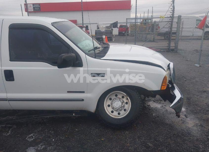 Photo 17 of 1999 Ford F-350 LARIAT/XL/XLT (VIN 1FTSW30F3XED77481)