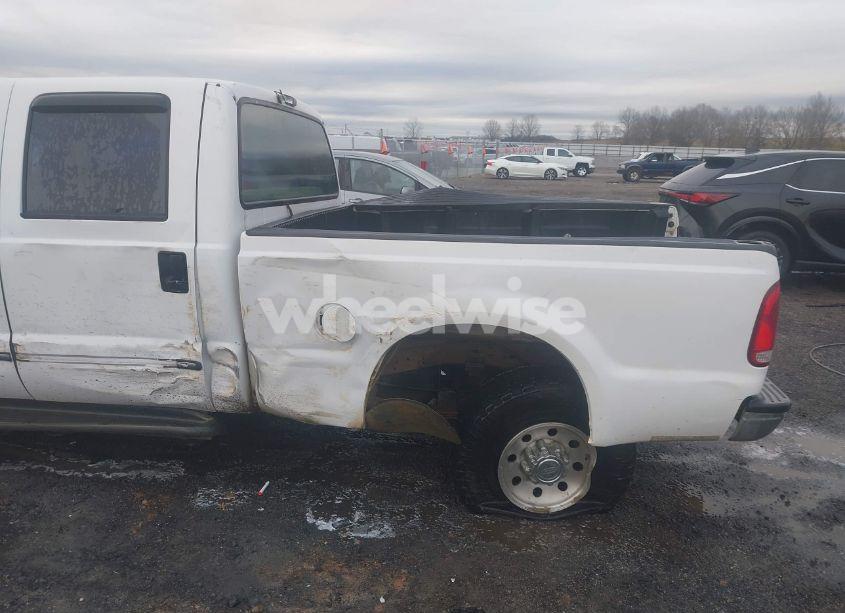 Photo 20 of 1999 Ford F-350 LARIAT/XL/XLT (VIN 1FTSW30F3XED77481)
