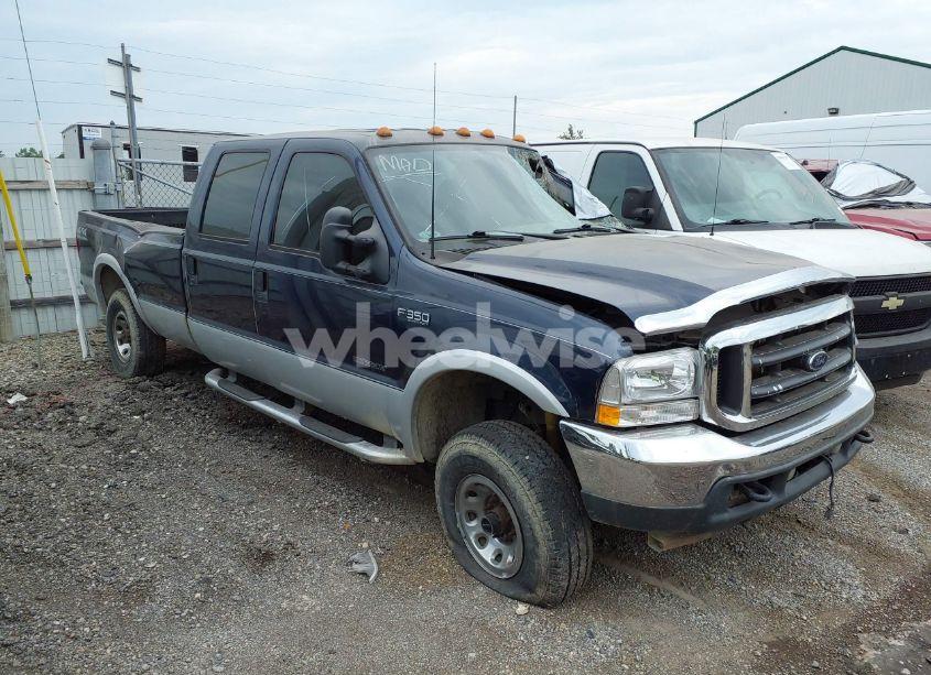 2002 Ford Super DUTY F-350 SRW LARIAT/XL/XLT (VIN 1FTSW31F02EB68416) main photo