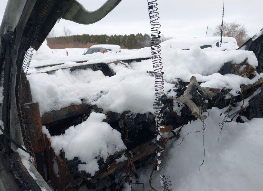 Photo 7 of 2001 Ford F-350 LARIAT/XL/XLT (VIN 1FTSW31F31EB98895)