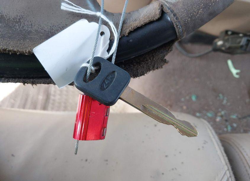 Photo 11 of 2000 Ford F-350 LARIAT/XL/XLT (VIN 1FTSW31FXYEB49381)