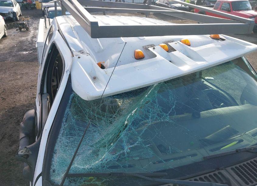 Photo 6 of 2000 Ford F-350 LARIAT/XL/XLT (VIN 1FTSW31FXYEB49381)