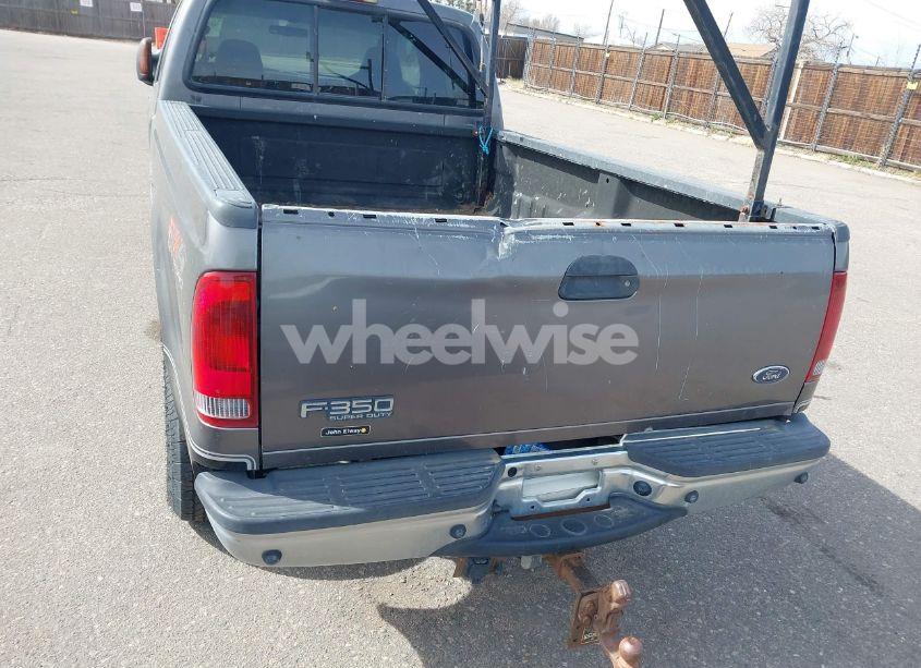 Photo 6 of 2003 Ford F-350 LARIAT/XL/XLT (VIN 1FTSW31P03EB40755)