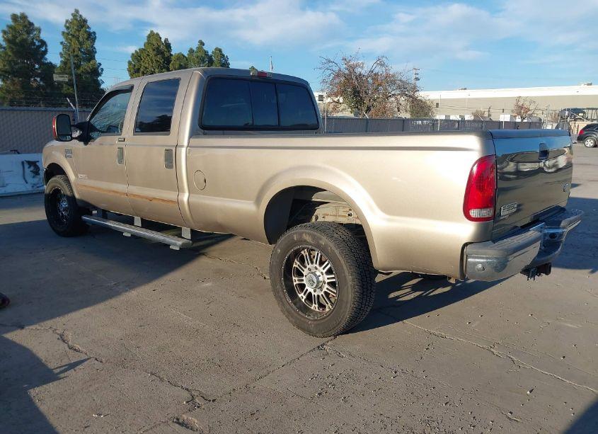 Photo 3 of 2004 Ford F-350 LARIAT/XL/XLT (VIN 1FTSW31P14EB40216)