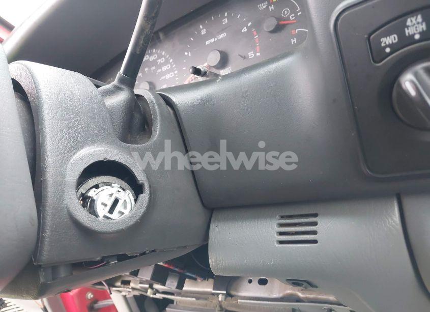 Photo 21 of 2004 Ford F-350 LARIAT/XL/XLT (VIN 1FTSW31P34EC72314)