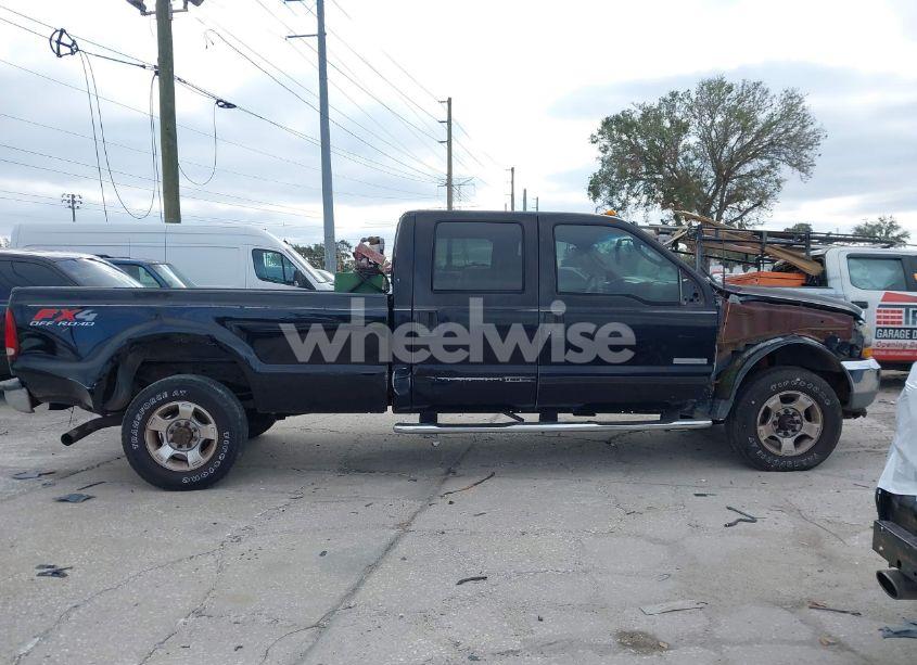 Photo 13 of 2003 Ford F-350 LARIAT/XL/XLT (VIN 1FTSW31P63EC30525)