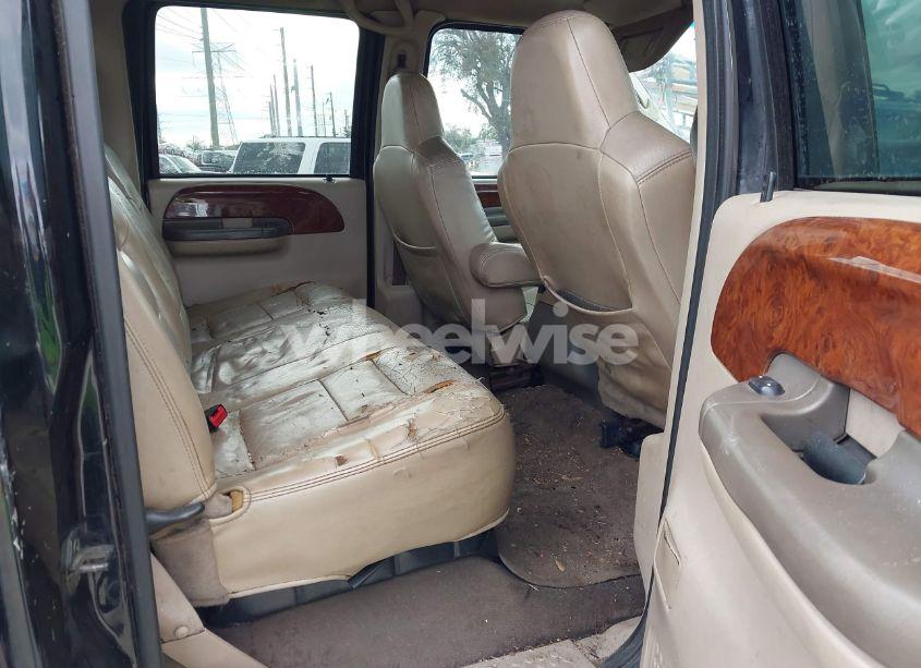 Photo 8 of 2003 Ford F-350 LARIAT/XL/XLT (VIN 1FTSW31P63EC30525)