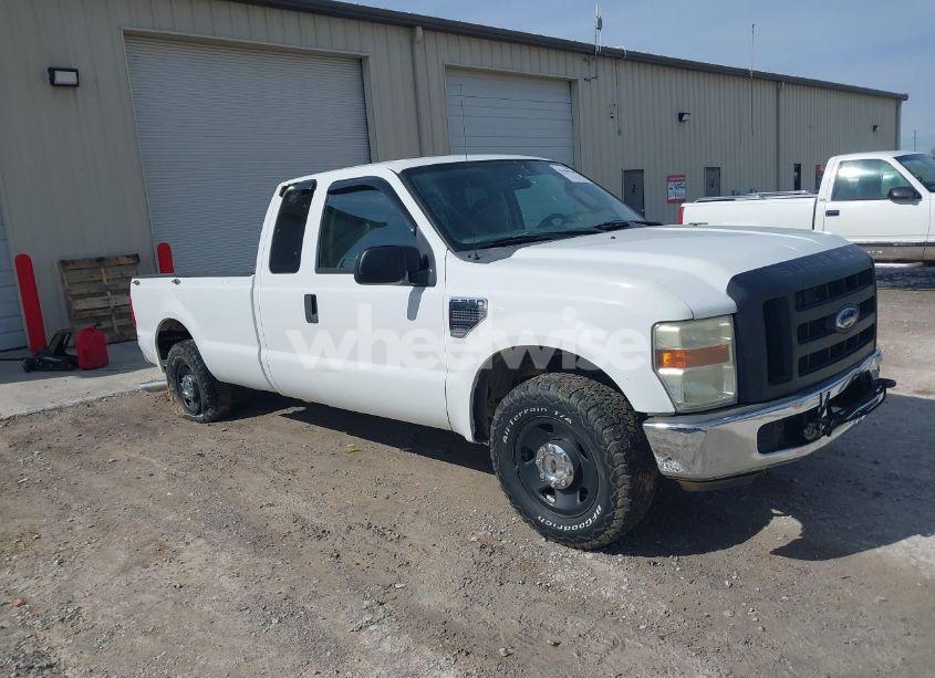 2008 Ford F-250 LARIAT/XL/XLT (VIN 1FTSX20548EE02310) main photo