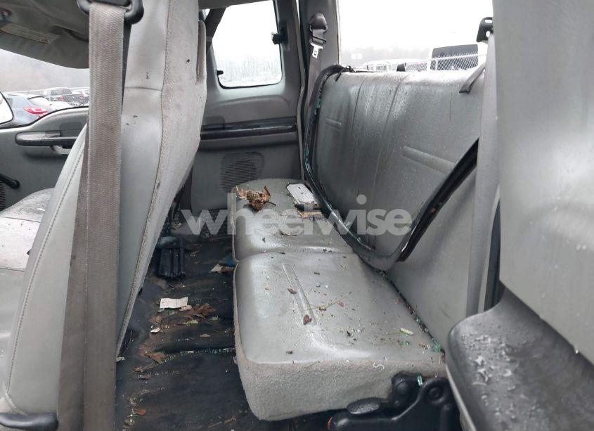 Photo 8 of 2006 Ford F-250 LARIAT/XL/XLT (VIN 1FTSX20596EB76276)