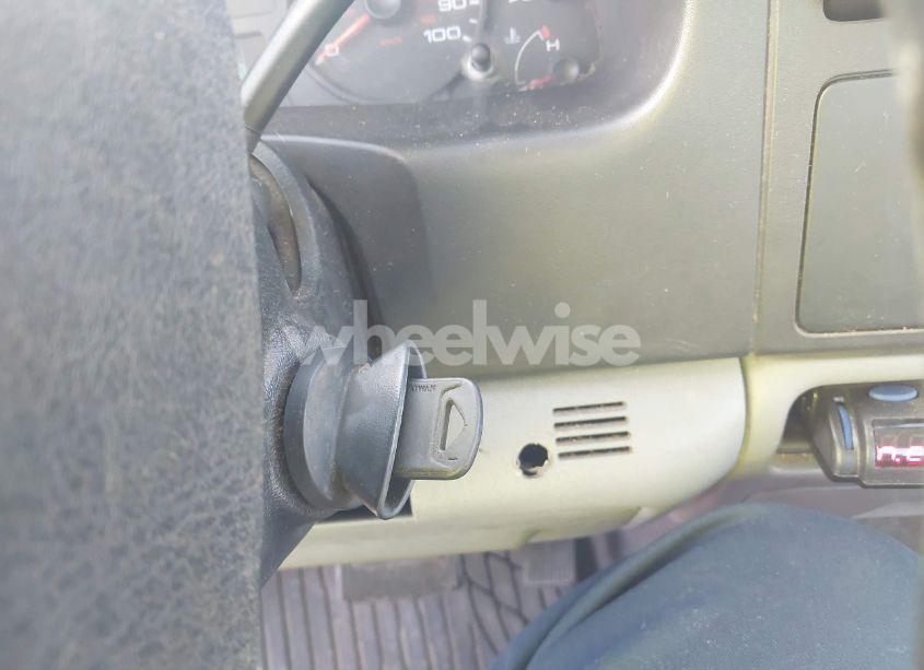 Photo 11 of 2005 Ford F-250 LARIAT/XL/XLT (VIN 1FTSX20P35EB15506)