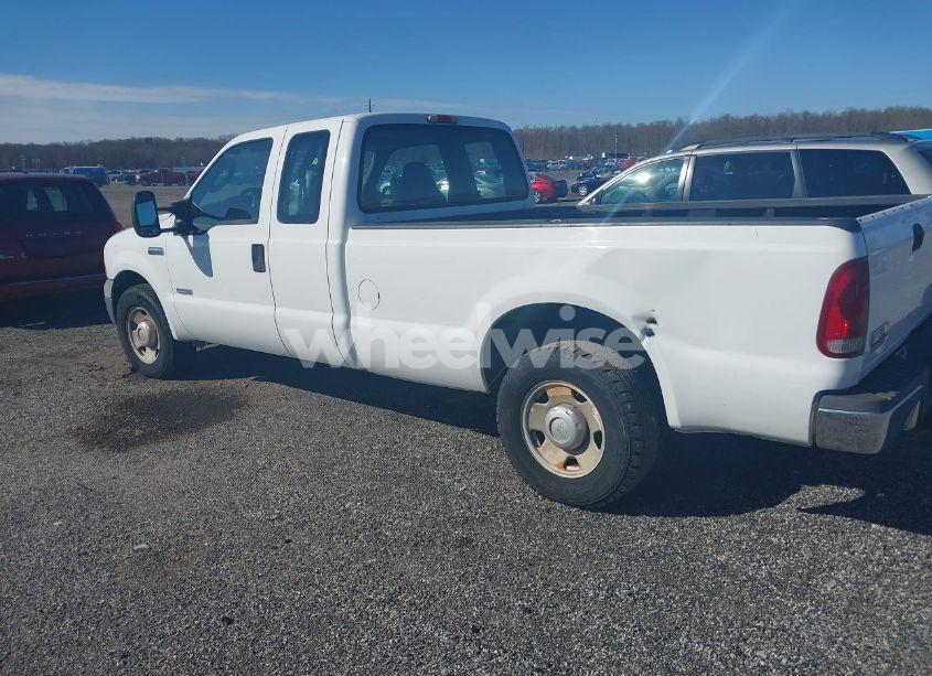Photo 3 of 2005 Ford F-250 LARIAT/XL/XLT (VIN 1FTSX20P35EB15506)