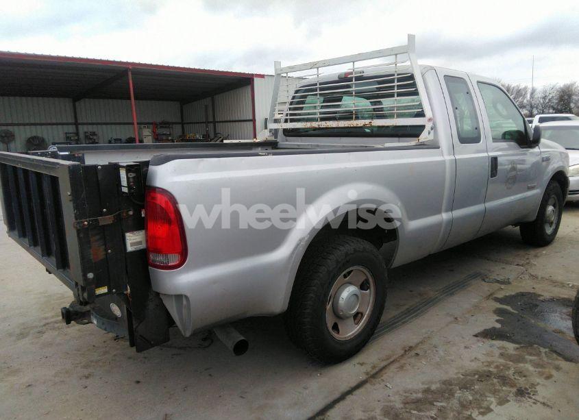 Photo 4 of 2006 Ford F-250 LARIAT/XL/XLT (VIN 1FTSX20P36EC24744)