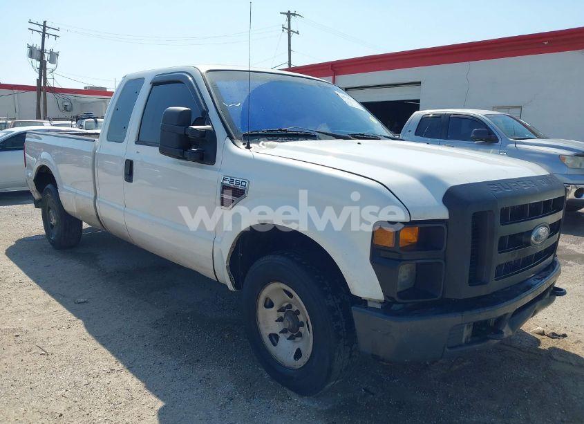 2008 Ford F-250 LARIAT/XL/XLT (VIN 1FTSX20R28ED89639) main photo