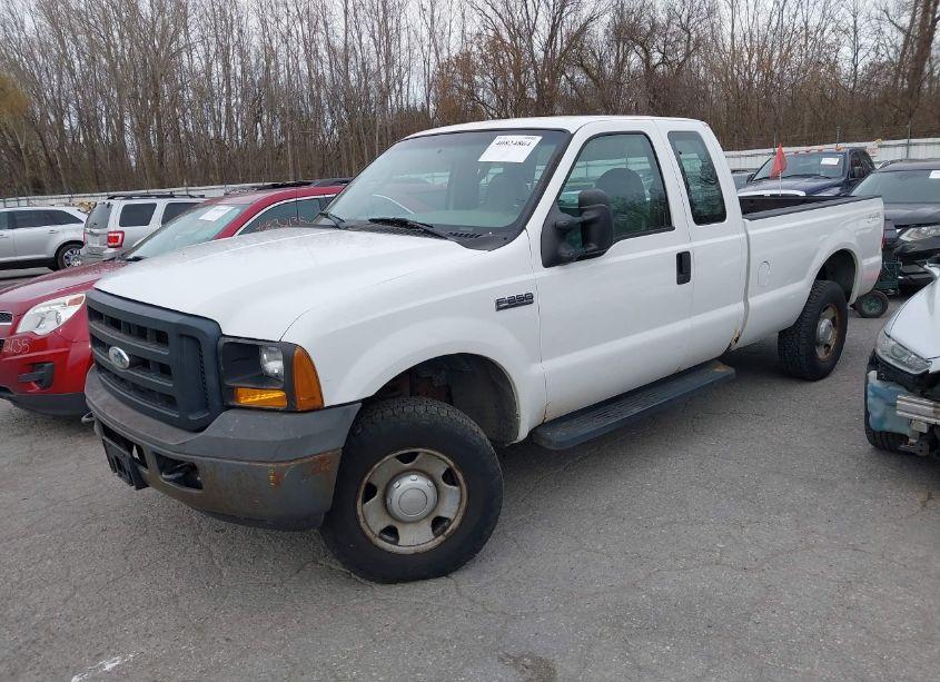 Photo 2 of 2006 Ford F-250 LARIAT/XL/XLT (VIN 1FTSX21526EC70272)