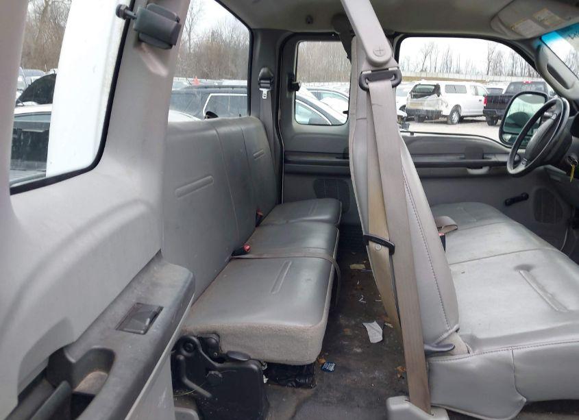 Photo 8 of 2006 Ford F-250 LARIAT/XL/XLT (VIN 1FTSX21526EC70272)