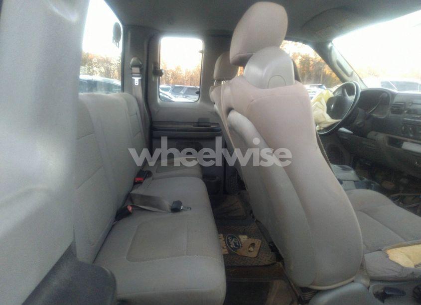 Photo 8 of 2007 Ford F-250 LARIAT/XL/XLT (VIN 1FTSX21537EA71362)