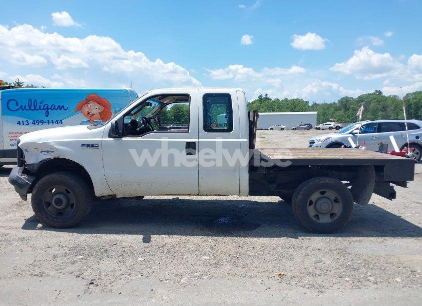 Photo 15 of 2006 Ford F-250 LARIAT/XL/XLT (VIN 1FTSX21586ED67105)