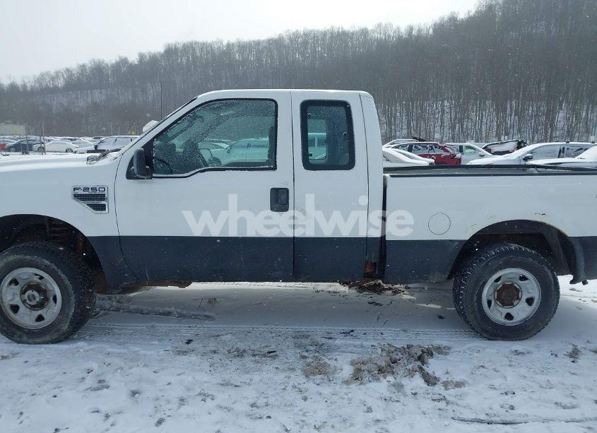 Photo 14 of 2008 Ford F-250 FX4/LARIAT/XL/XLT (VIN 1FTSX21598EC82566)