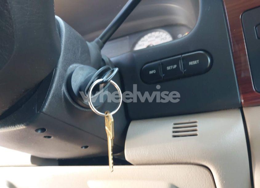 Photo 11 of 2006 Ford F-250 LARIAT/XL/XLT (VIN 1FTSX21P06ED33807)