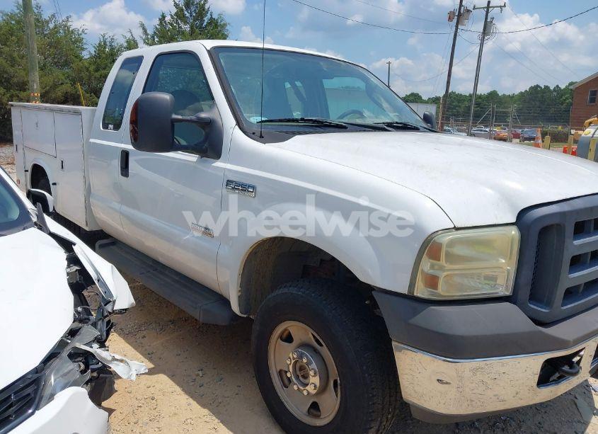 2007 Ford F-250 LARIAT/XL/XLT (VIN 1FTSX21P27EA15687) main photo