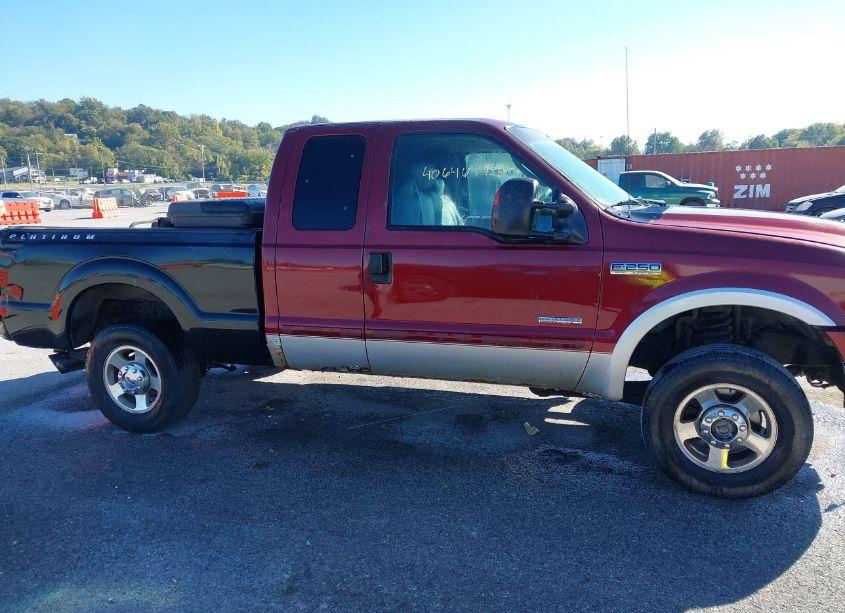 Photo 13 of 2006 Ford F-250 LARIAT/XL/XLT (VIN 1FTSX21P36EC56513)