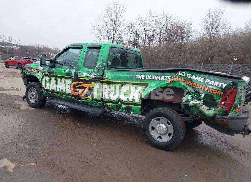 Photo 3 of 2006 Ford F-250 LARIAT/XL/XLT (VIN 1FTSX21P36ED94133)