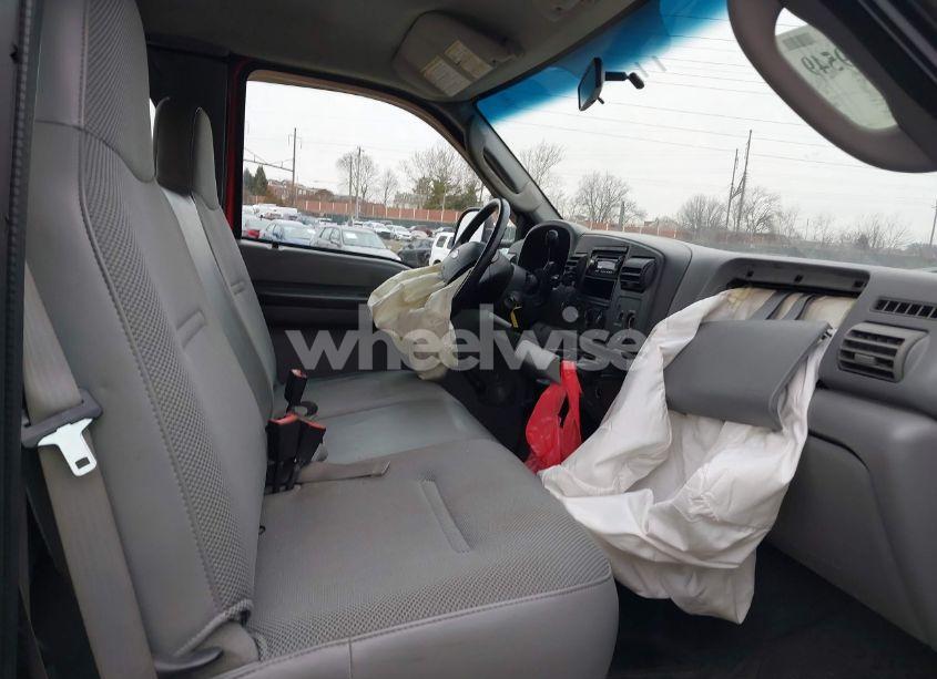 Photo 5 of 2006 Ford F-250 LARIAT/XL/XLT (VIN 1FTSX21P36ED94133)