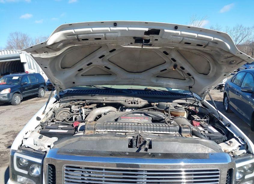 Photo 10 of 2006 Ford F-250 LARIAT/XL/XLT (VIN 1FTSX21P96EA96475)