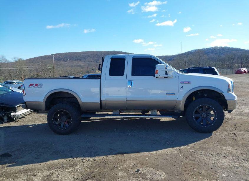 Photo 13 of 2006 Ford F-250 LARIAT/XL/XLT (VIN 1FTSX21P96EA96475)
