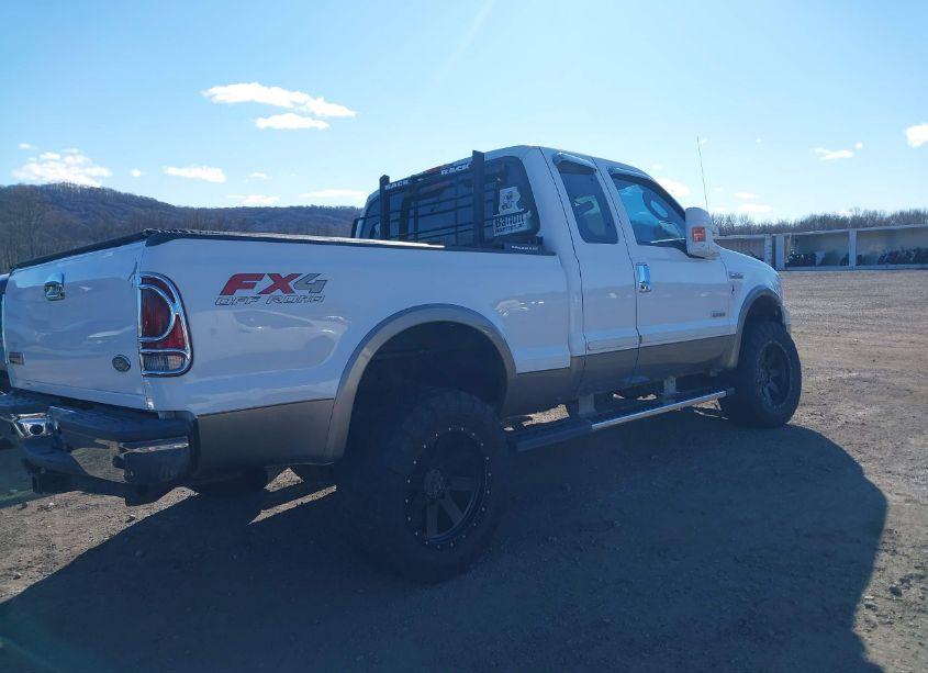 Photo 4 of 2006 Ford F-250 LARIAT/XL/XLT (VIN 1FTSX21P96EA96475)