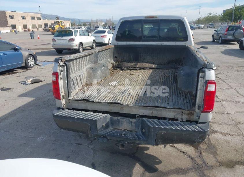 Photo 16 of 2008 Ford F-250 FX4/LARIAT/XL/XLT (VIN 1FTSX21R08EC05085)