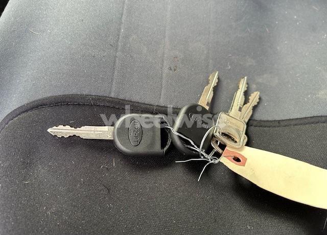 Photo 11 of 2008 Ford F-250 FX4/LARIAT/XL/XLT (VIN 1FTSX21R18EA25114)