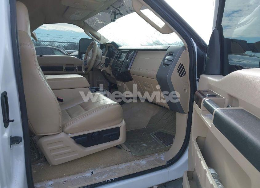 Photo 5 of 2008 Ford F-250 LARIAT (VIN 1FTSX21R18EC27449)