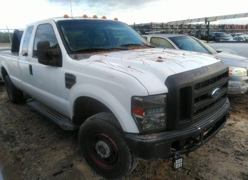 2008 Ford F-250 FX4/LARIAT/XL/XLT (VIN 1FTSX21R18ED47154) main photo