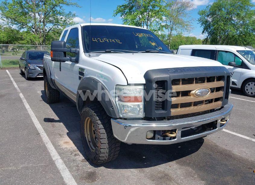 2010 Ford F-250 LARIAT/XL/XLT (VIN 1FTSX2B5XAEB31031) main photo