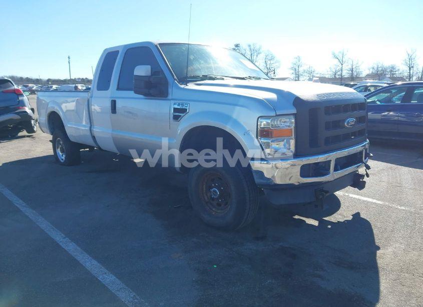 2003 Ford F-350 LARIAT/XL/XLT (VIN 1FTSX31L83EB98073) main photo