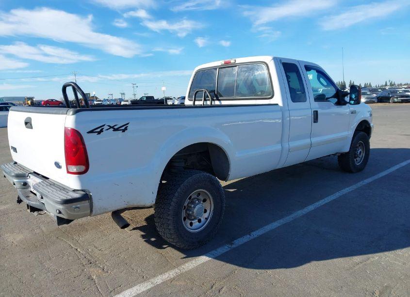 Photo 4 of 2003 Ford F-350 LARIAT/XL/XLT (VIN 1FTSX31S73EC26923)