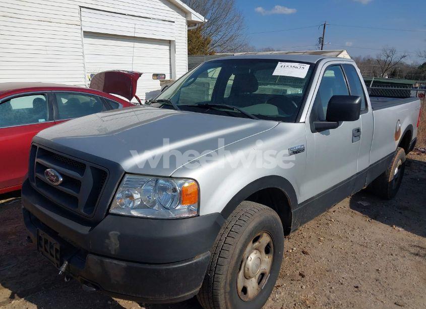 Photo 2 of 2005 Ford F-150 FX4/XL/XLT (VIN 1FTVF14505NB17474)