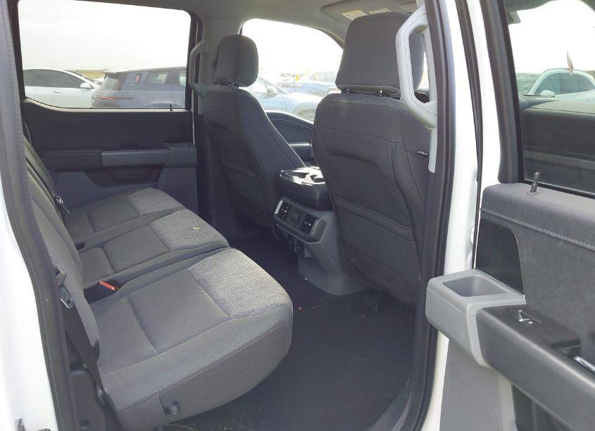 Photo 8 of 2023 Ford F-150 LIGHTNING XLT (VIN 1FTVW1EL5PWG28995)