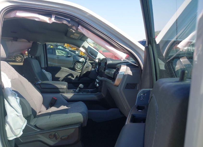 Photo 5 of 2023 Ford F-150 LIGHTNING XLT (VIN 1FTVW1EL5PWG52486)