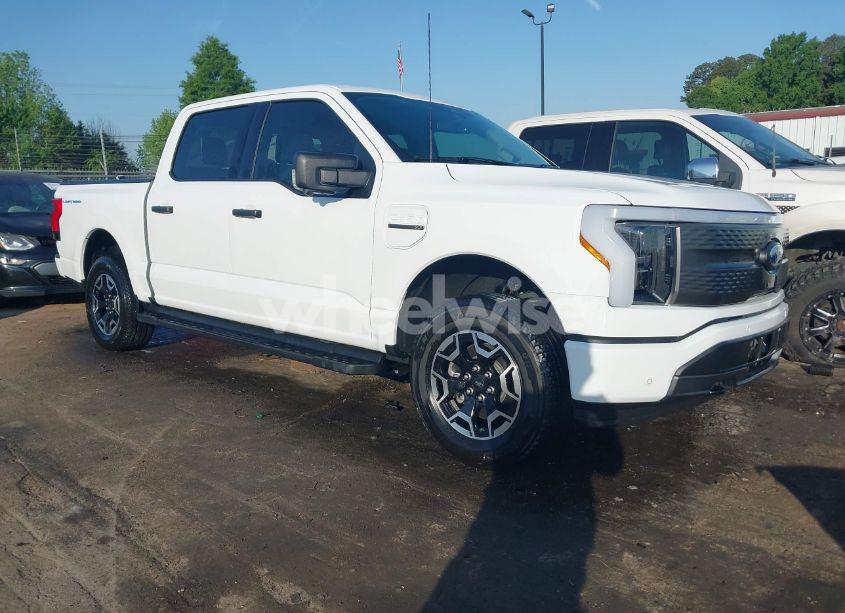 2023 Ford F-150 LIGHTNING XLT (VIN 1FTVW1EL6PWG34059) main photo